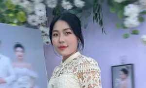 Bà mẹ hai con 'lột xác' sau trút bỏ 18 kg
