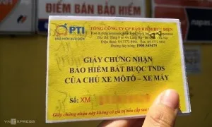 Quên mang giấy bảo hiểm xe máy, ôtô sẽ bị phạt bao nhiêu tiền? Quên mang giấy bảo hiểm xe máy, ôtô sẽ bị phạt bao nhiêu tiền?