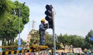 TP HCM lắp loạt đèn tín hiệu cho xe rẽ phải khi đèn đỏ TP HCM lắp loạt đèn tín hiệu cho xe rẽ phải khi đèn đỏ