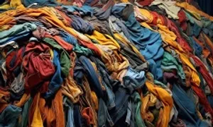 Sử dụng quần áo 'secondhand' có nguy cơ mắc sùi mào gà không?