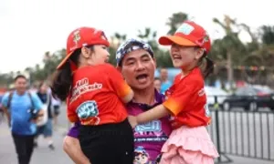 NSND Xuân Bắc truyền thông điệp khuyến khích trẻ vận động