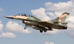 Tiêm kích F-16 Venezuela 'áp sát tàu chiến Mỹ'
